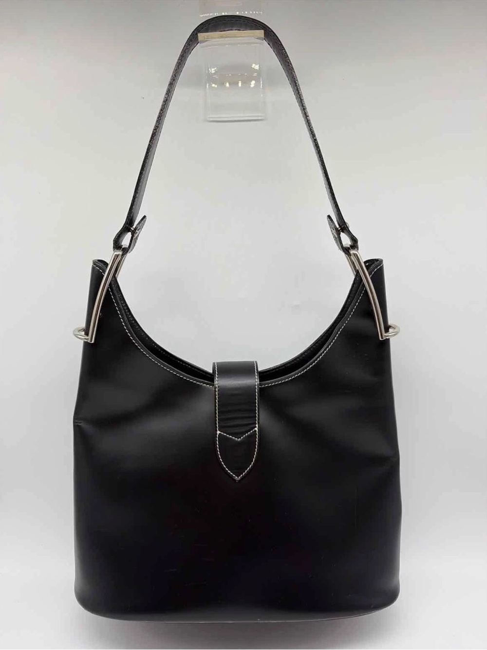 Dooney and Bourke
Leather handbag - Picture 2 of 15